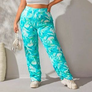 Plus Marble Print Ruched Pants